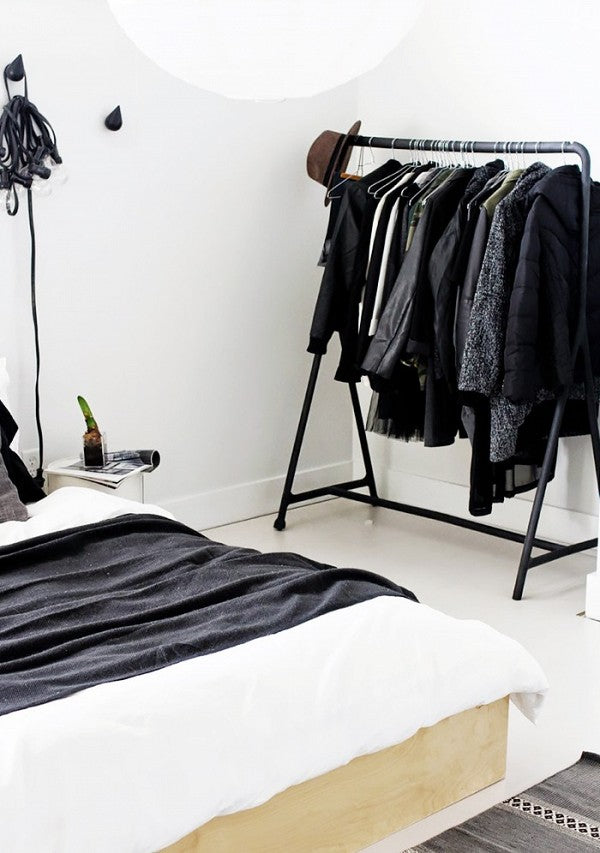 Minimal Wardrobe Ideas For Women