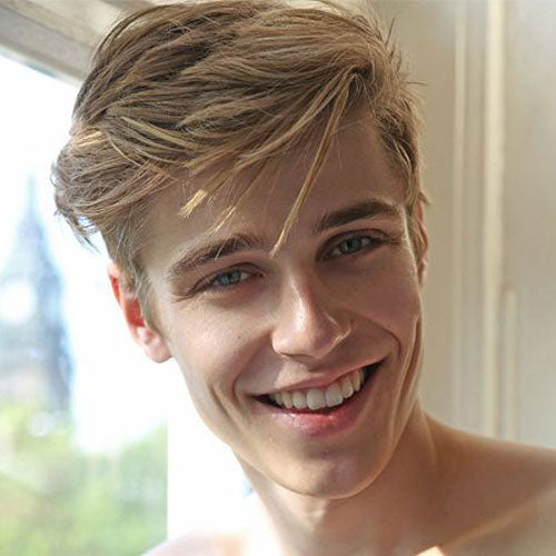 Cool College Hairstyle For Guys