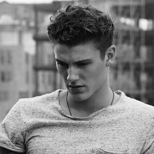Cool College Hairstyle For Guys