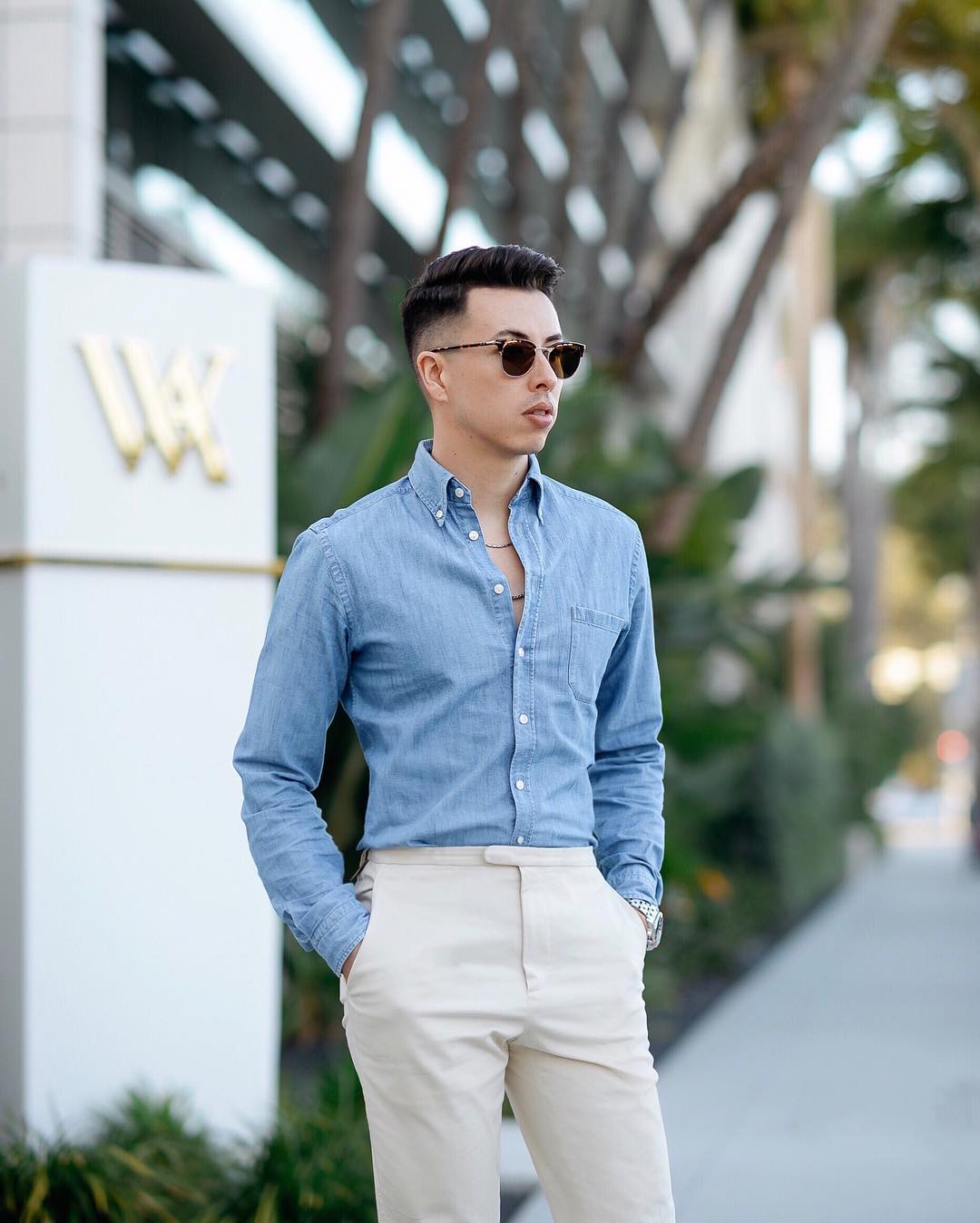 Love wearing beige pants? Look no further. We've curated 5 most amazing beige outfit ideas for men that you won't want to try. #beige #pants #outfits #mens #fashion #street #style