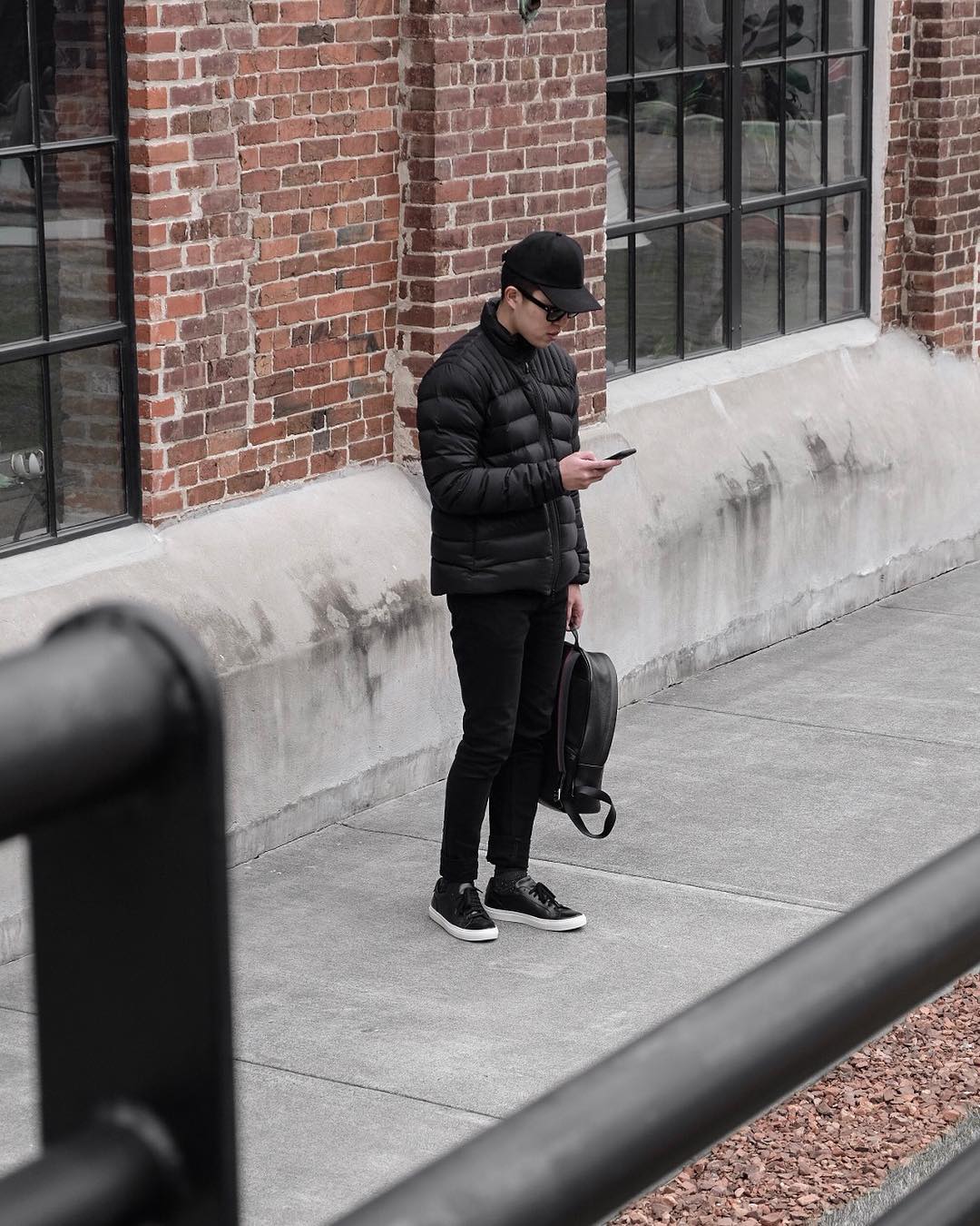 5 Street Style You'll Love Only If You're A Minimalist  #minimal #streetstyle #mensfashion