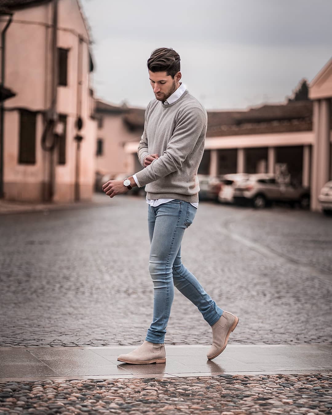 5 Sweater Outfits For Men. How To Look Good In Sweaters #sweater #outfits #mensfashion
