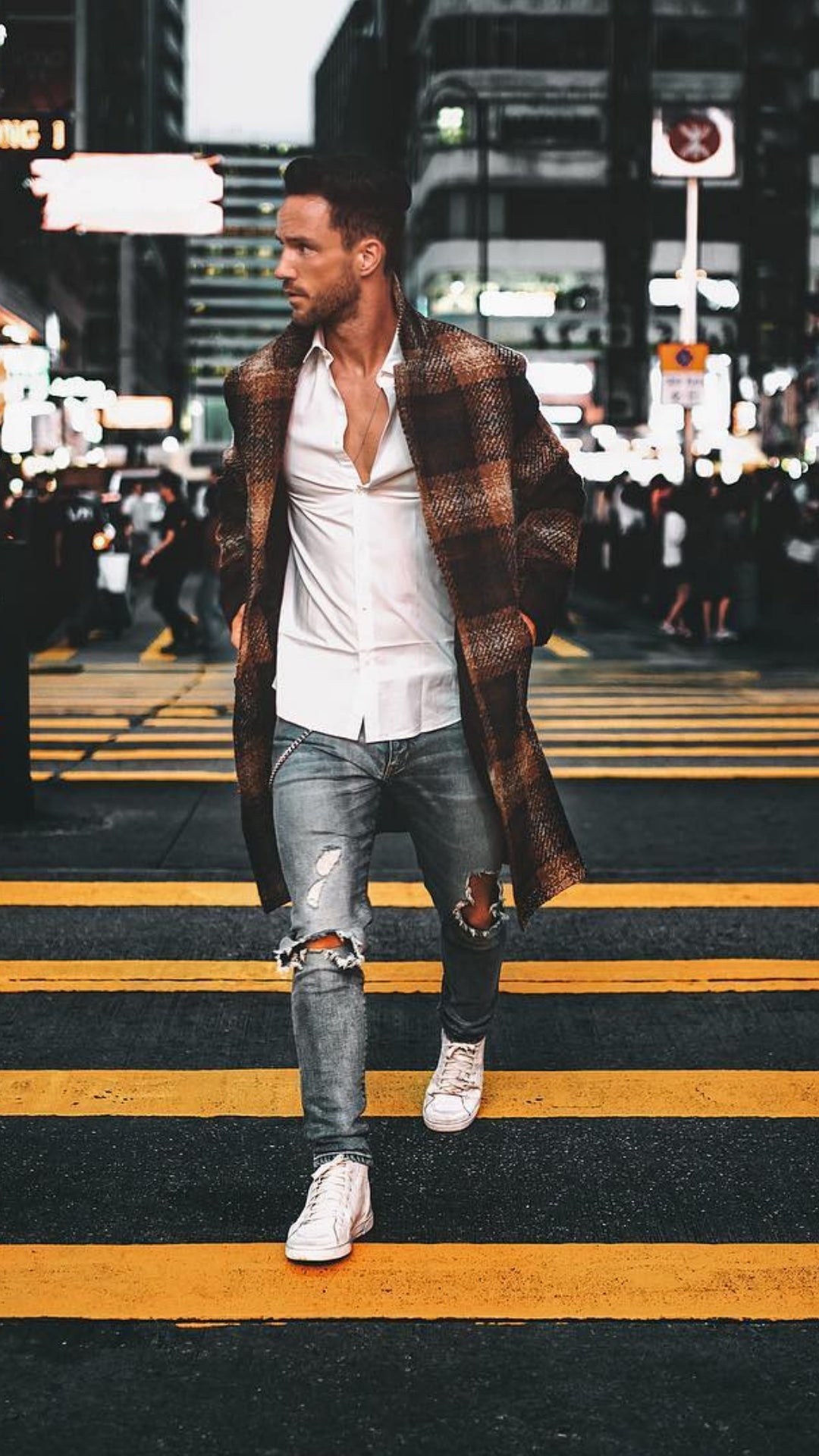 5 Cool winter outfits for men. #winterfashion #fallfashion #mensfashion #streetstyle