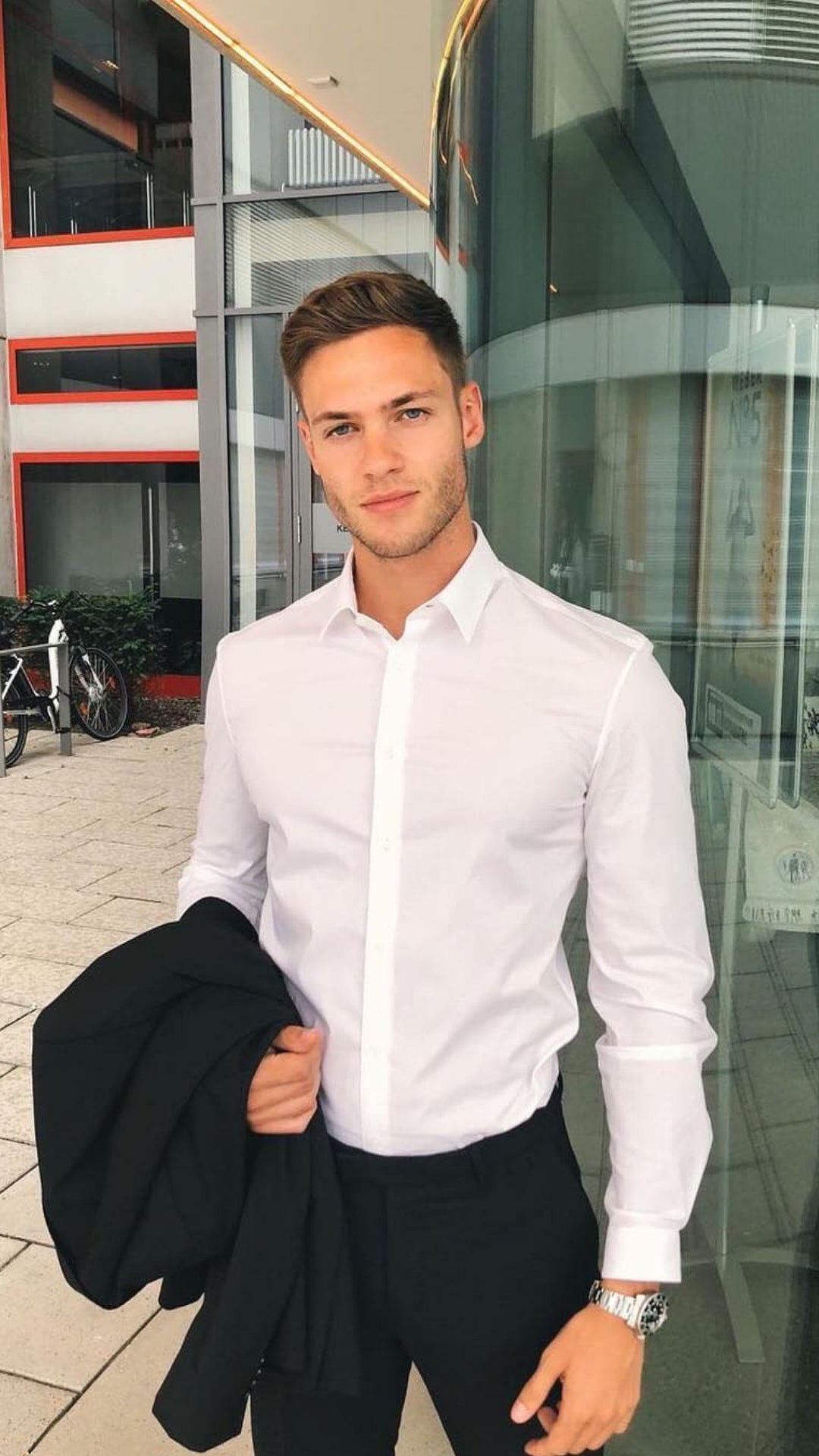 5 Cool Outfits With White Shirt For Men #white #shirt #outfits #mensfashion #streetstyle
