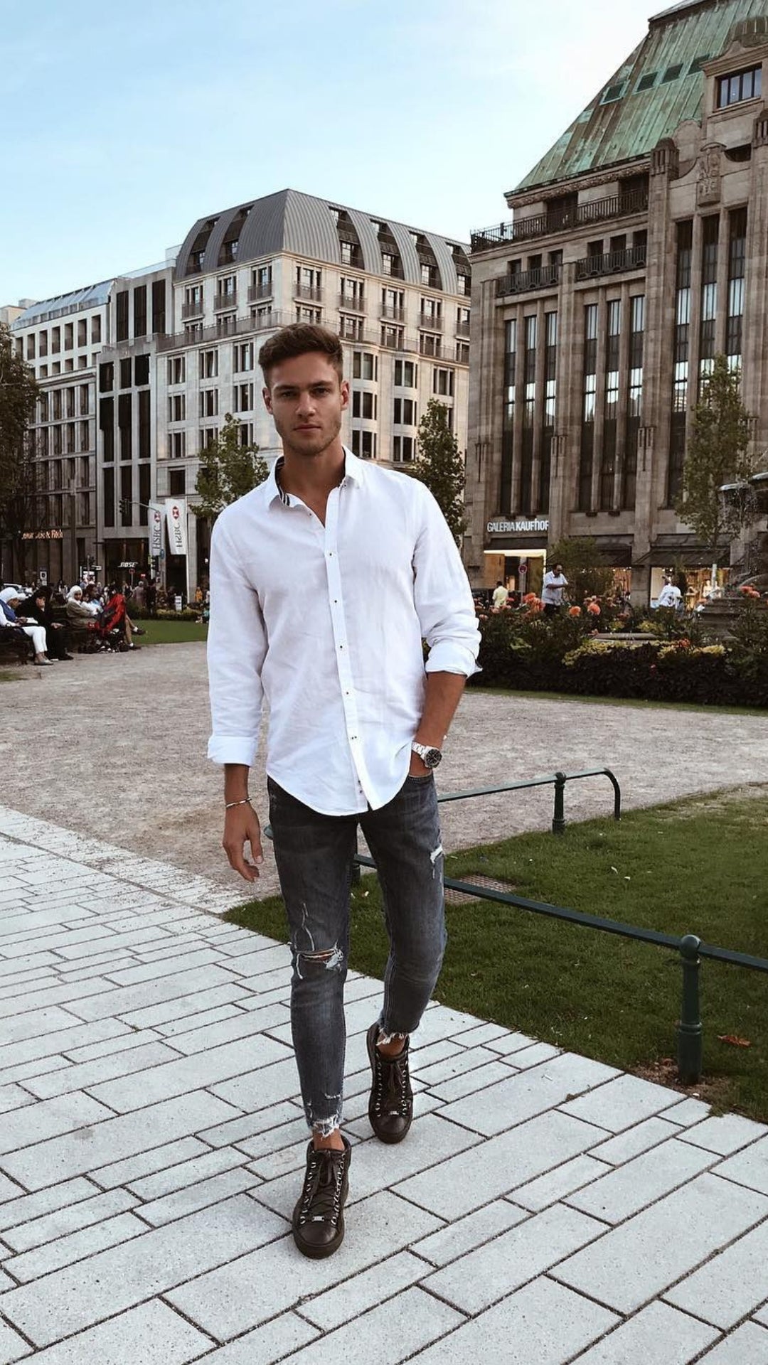 5 Cool Outfits With White Shirt For Men #white #shirt #outfits #mensfashion #streetstyle