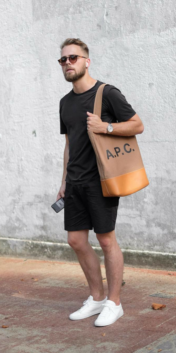 Love wearing black t-shirt? Then you are going to these amazing black t-shirt outfits we've curated for you today. #black #tshirt #mens #fashion #street #style