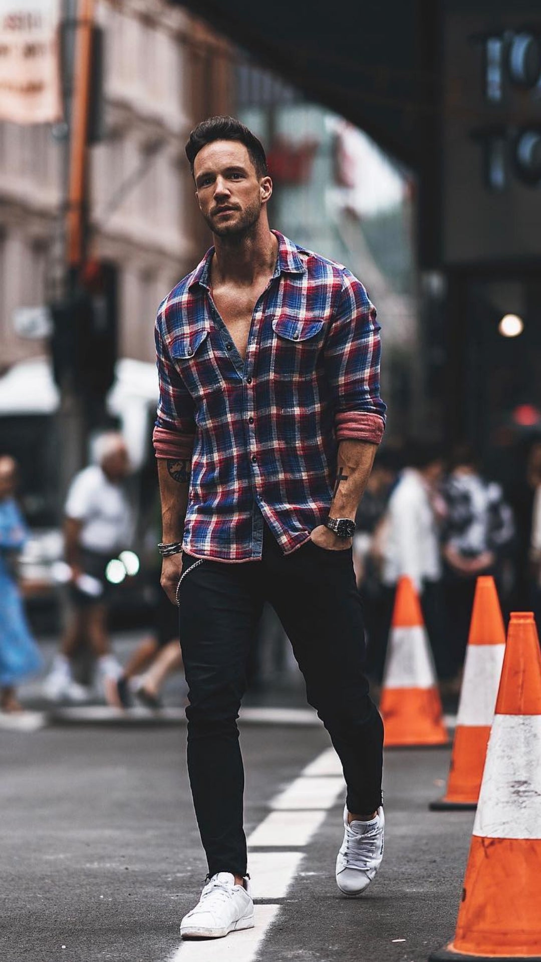 5 Coolest Check Shirt Outfits For Men #check #shirt #outfits #mensfashion #streetstyle