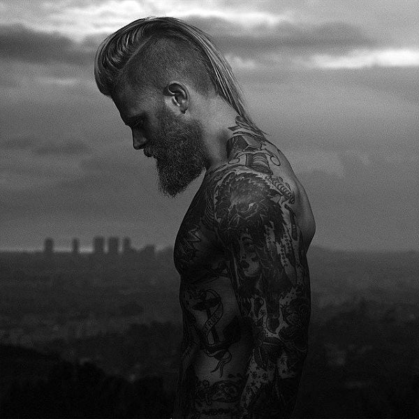 Long undercut hairstyles for men 2018