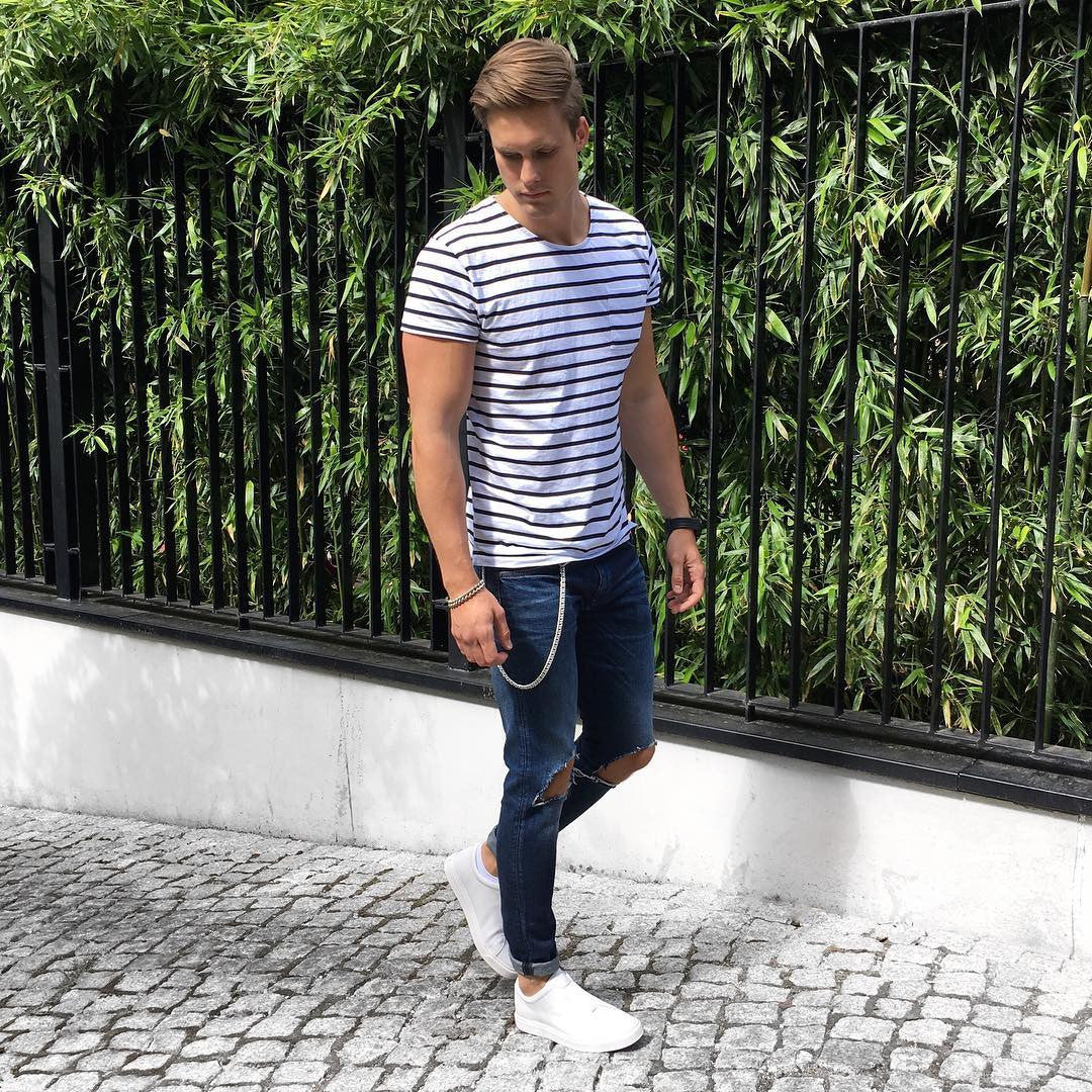 stripped tee & denim