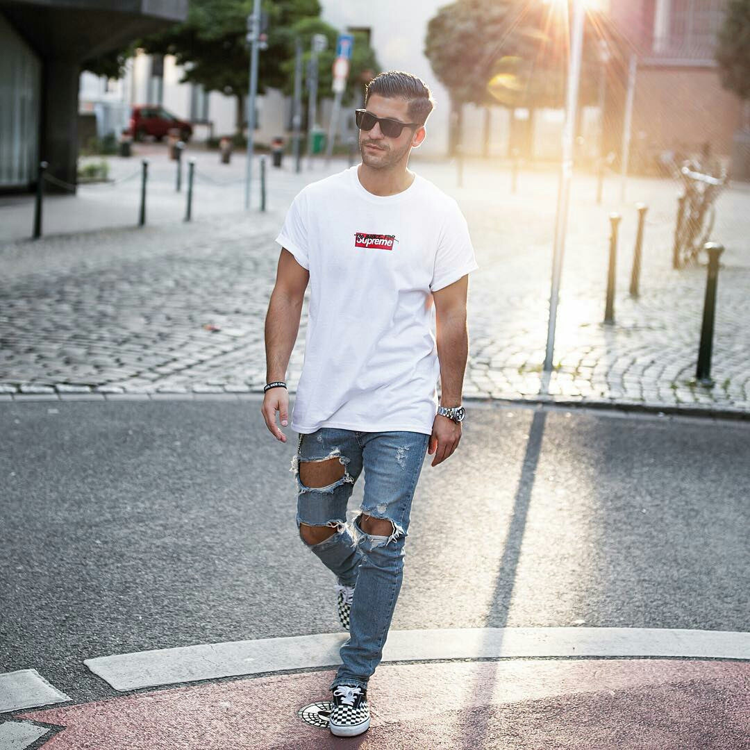 how to wear ripped jeans for men 